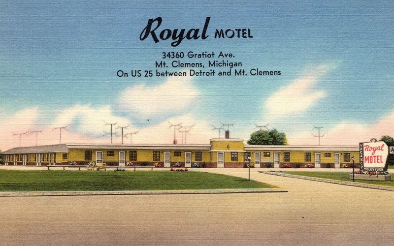 Royal Motel - Vintage Postcard (newer photo)